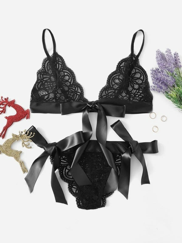 Split Cut Ruffled Sexy Lace Strap Three-Point Sexy Lingerie