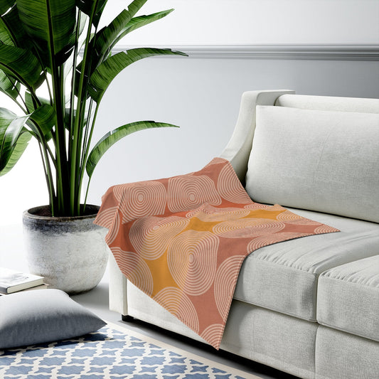 Abstract Circles Plush Blanket Throw | Kitchen + Metal