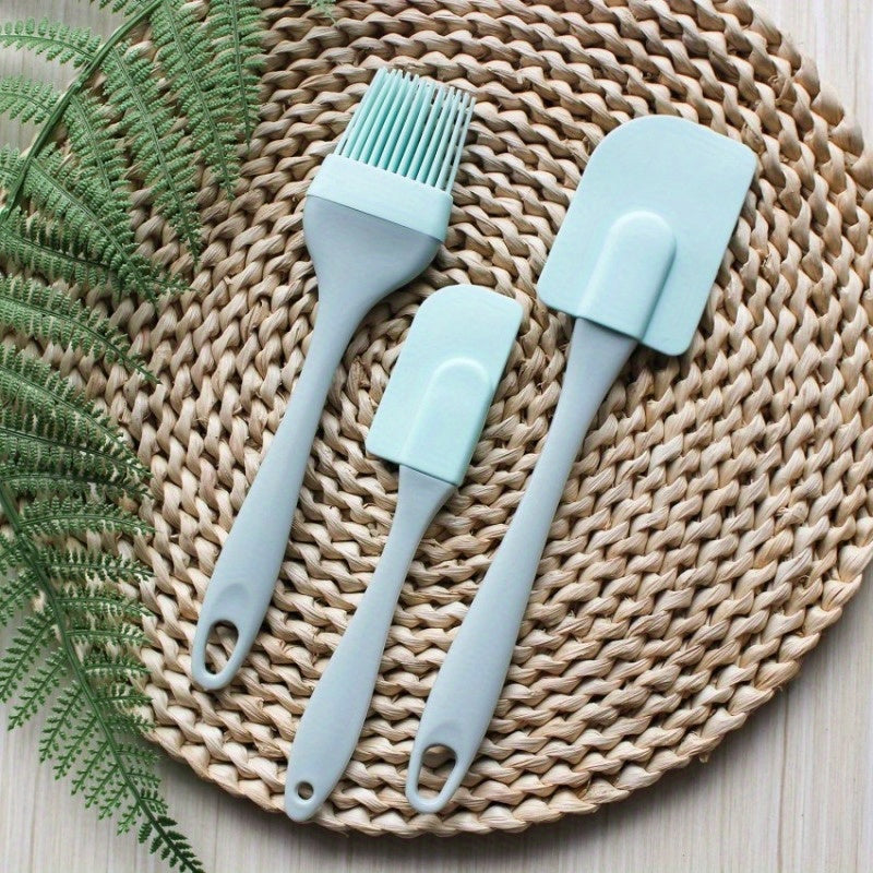 Kitchen Spatula blue on a mat 