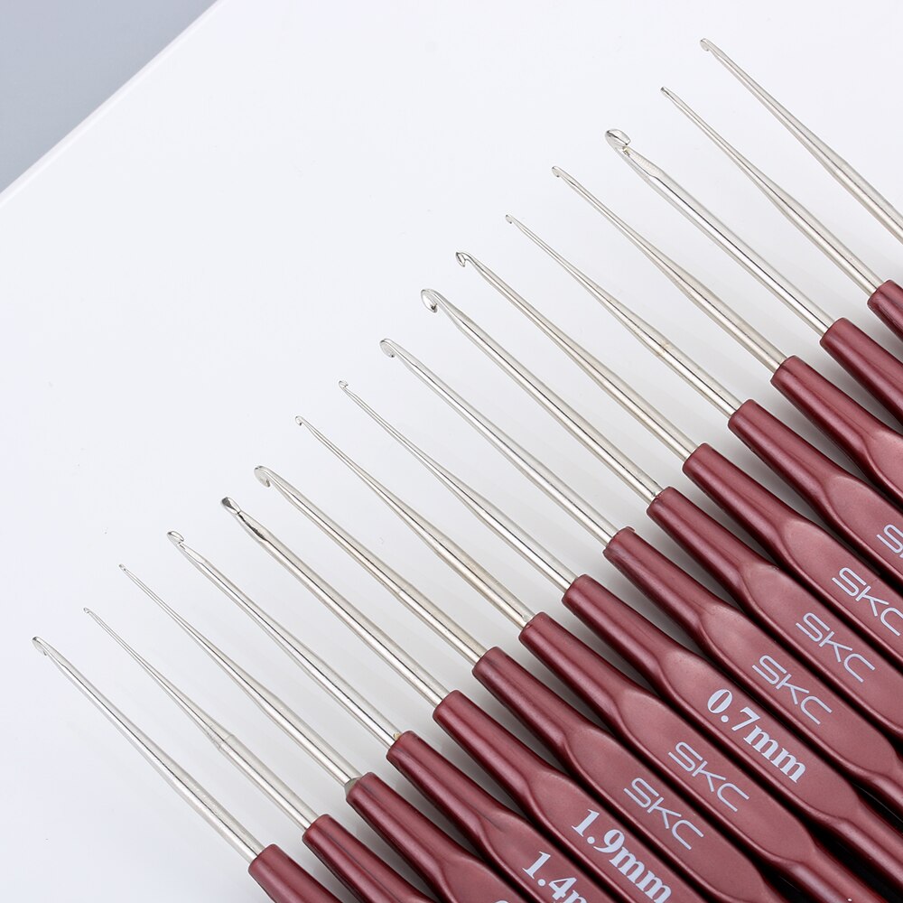 1PC 16 Sizes HooksCrochet Hook Mix 0.5mm 2.7mm