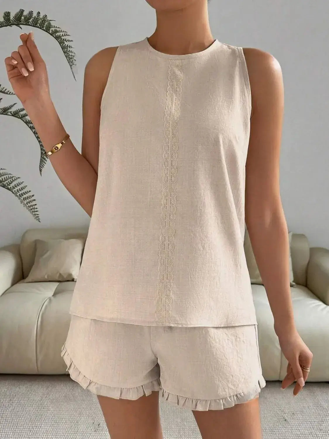 Lace Detail Round Neck Shorts Set for Women