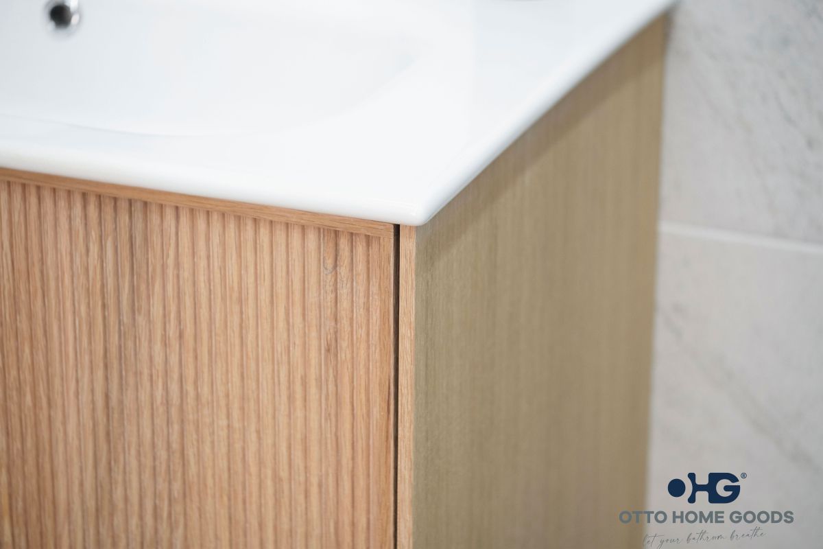 Sorrento 36" Natural Oak Floating Bathroom Vanity with Integrated Sink