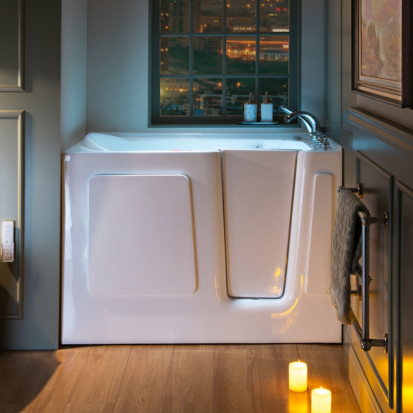 WOODBRIDGE 54 in. x 30 in. Right Hand Walk-In Air & Whirlpool Jets Hot Tub