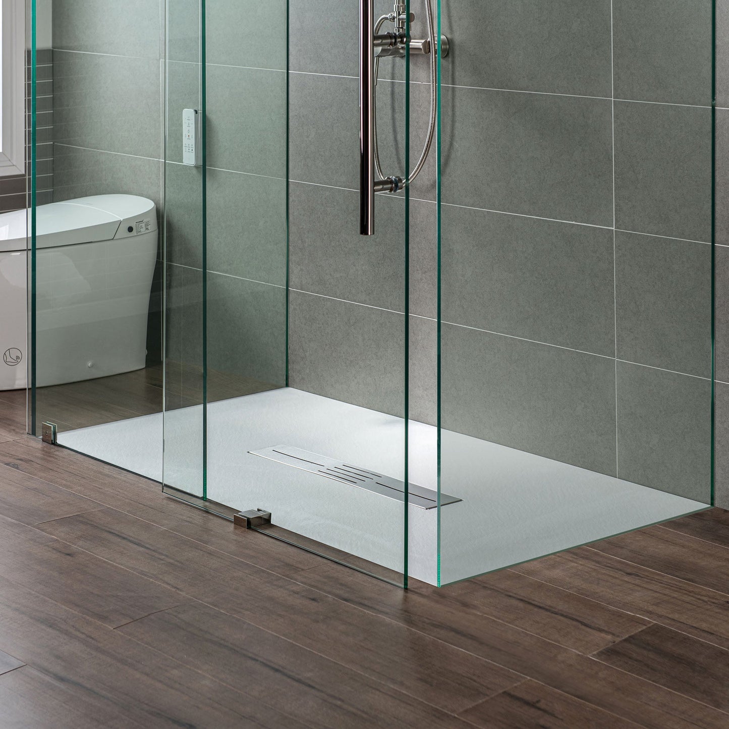WOODBRIDGE 47.5 in L x 35.4 in W Zero Threshold End Drain Shower Base with Center Drain Placement, Matching Decorative Drain Plate and Tile Flange, Wheel Chair Access, Low Profile