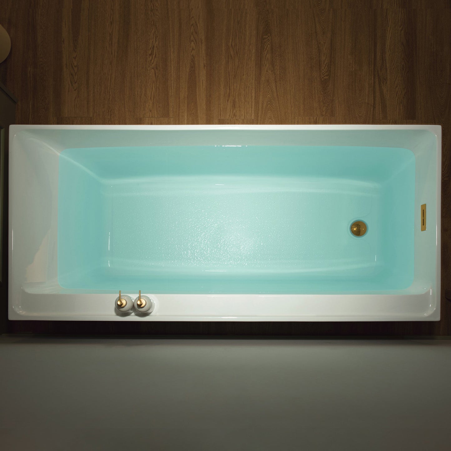 WOODBRIDGE 66-7/8" L x 31-1/2" W Freestanding Contemporary Soaking Bathtub