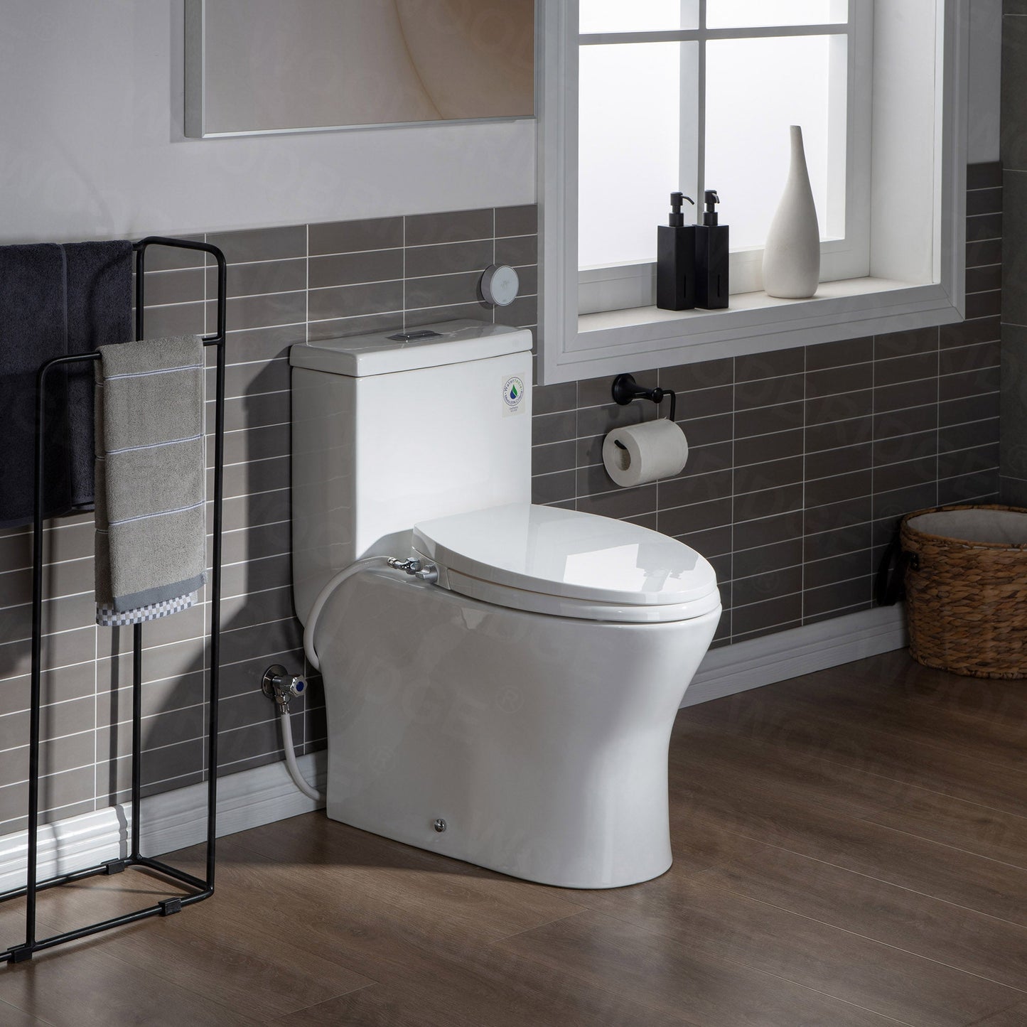 WOODBRIDGE T-0045 Modern One Piece Elongated High Effiency Toilet with Manual Operated Soft-Closed Toilet Seat, White