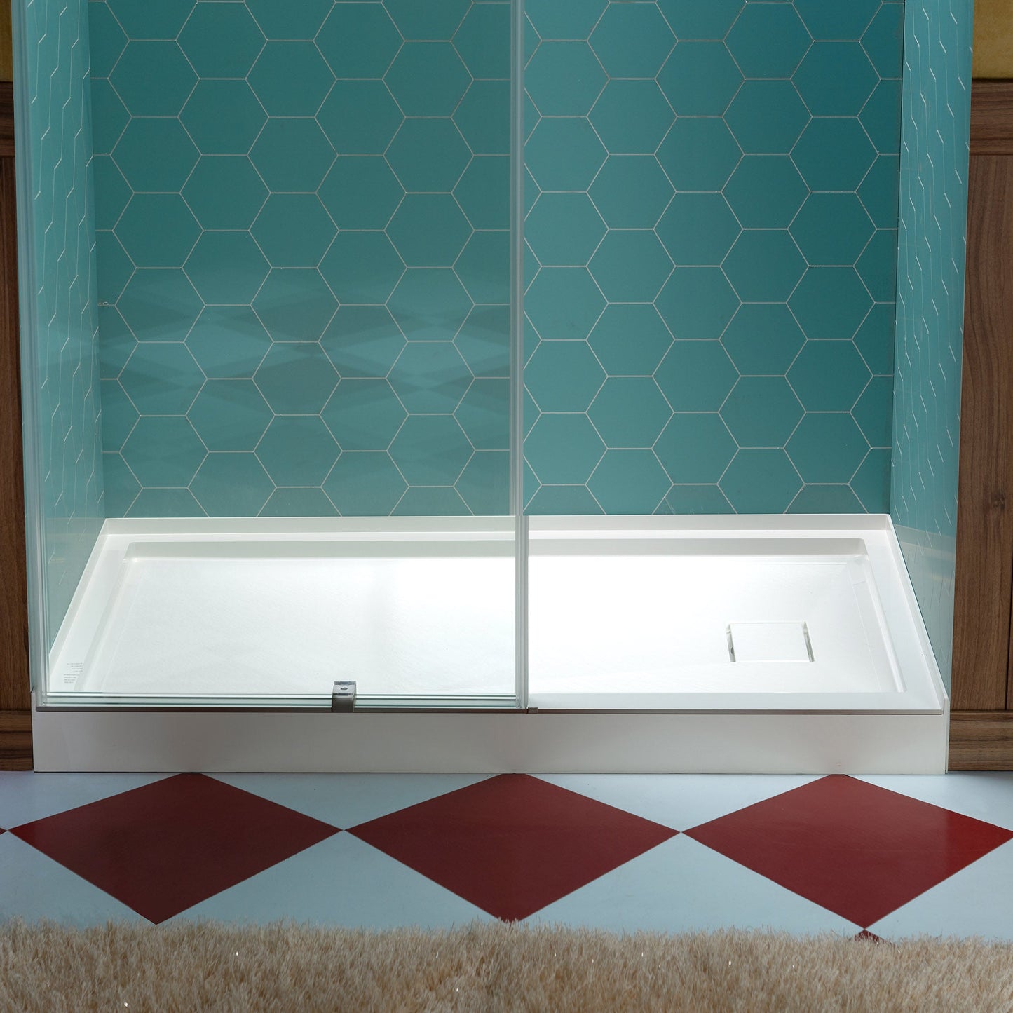 WOODBRIDGE 48 in. x 32 in. Solid Surface Shower Pan Base in White, Alcove Installation with Right Drain, Slip-Resistant & Mold-Resistant