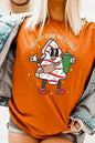 Christmas Cookie Graphic T-Shirt - "Lookin' Like a Snack" | Femstylo