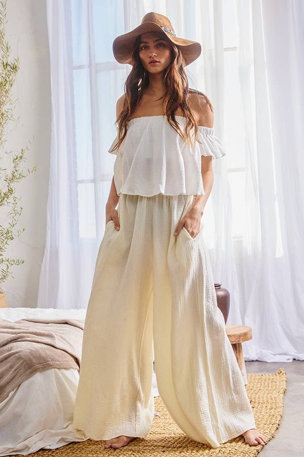 Solid Ruffled Off Shoulder Crop Top