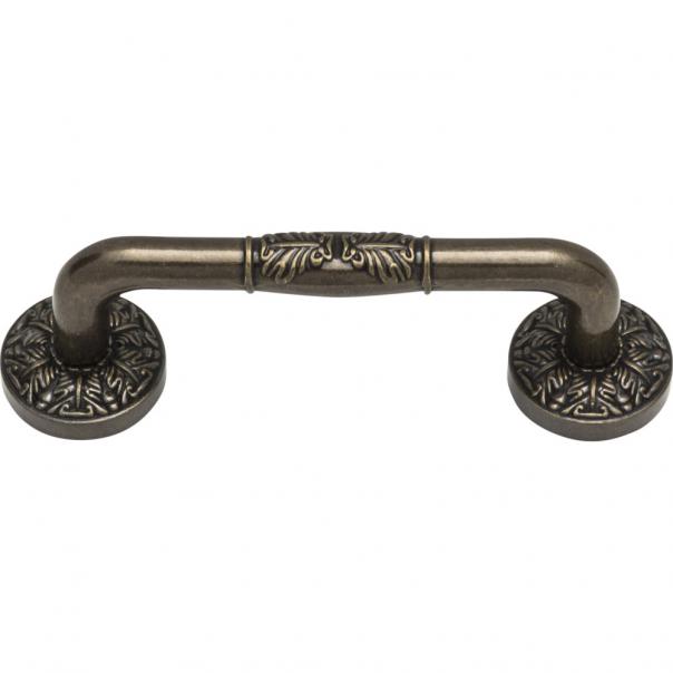 Hammered Medallion Pull