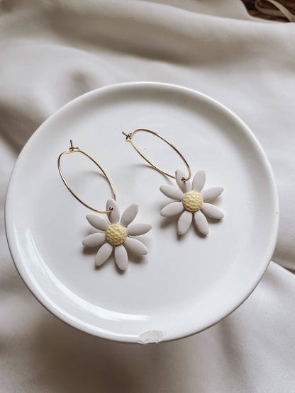 Placed by Grace - Daisy Hoops I Summer Wild Flower Collection