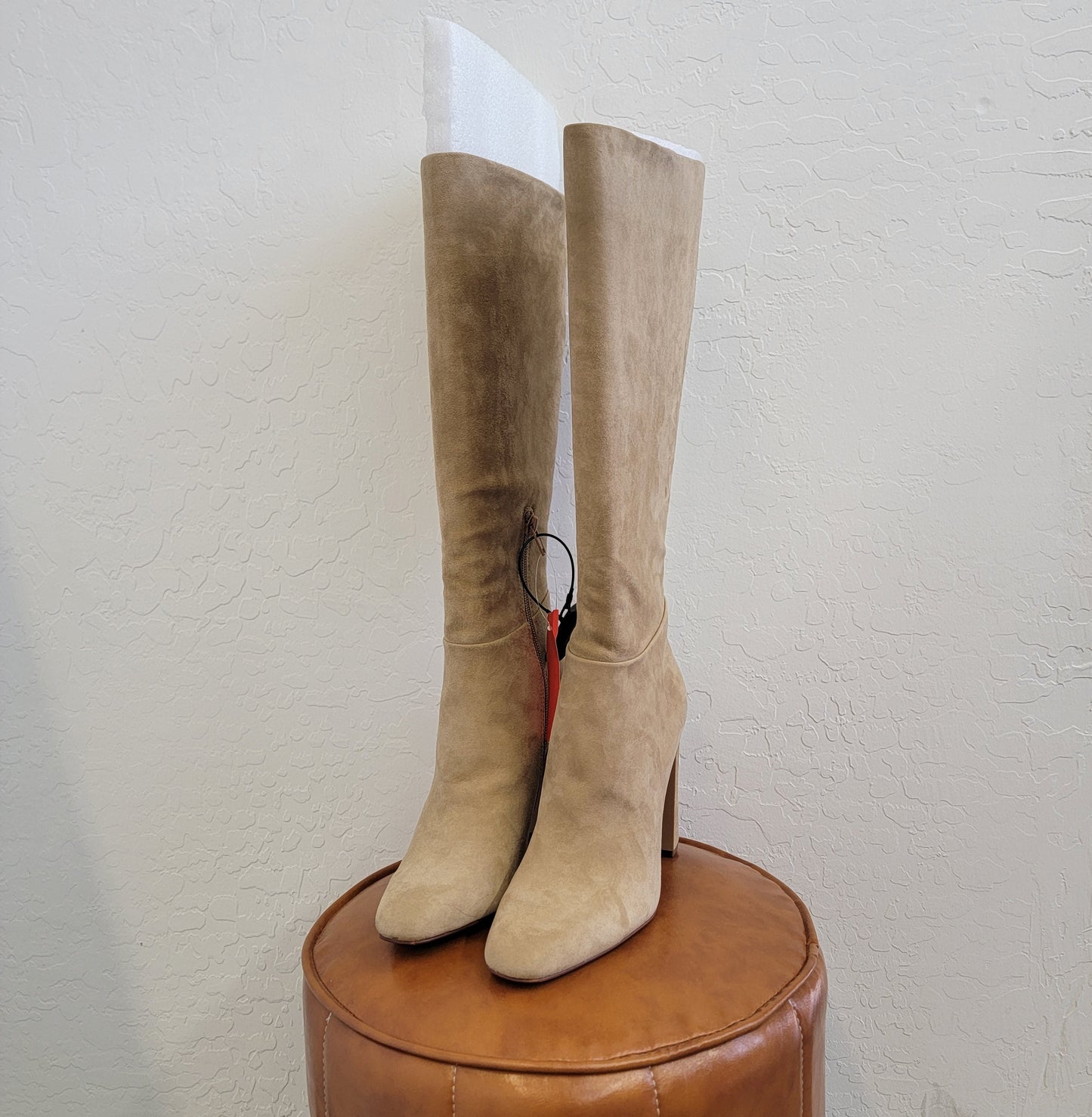 Steve Madden Ally Suede Almond Toe Knee-High Boots Sz 11 NWT