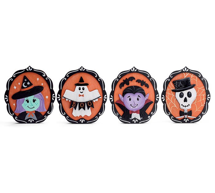 SET OF 4 - FRIGHTFUL FRIENDS WALL HANGINGS