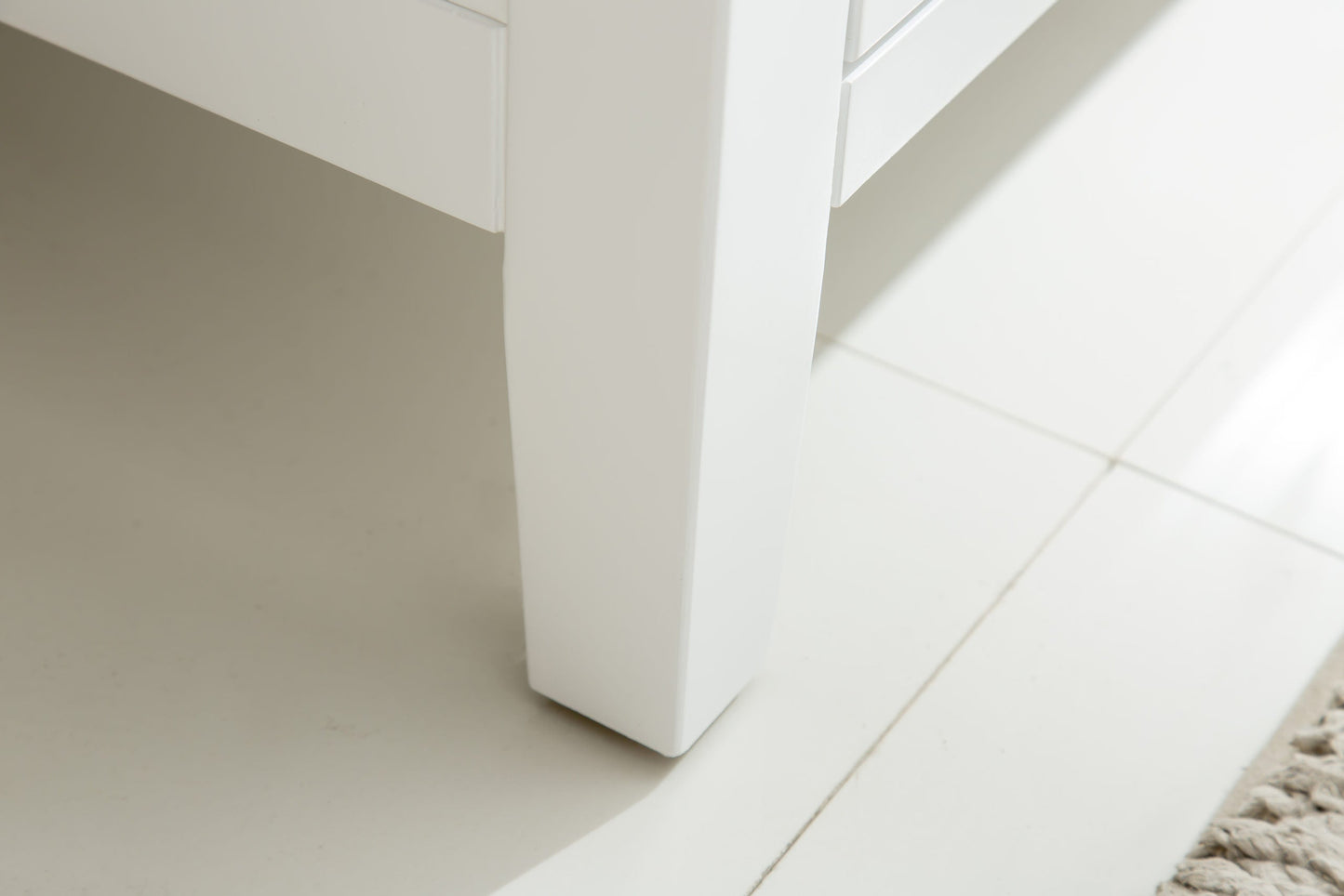 Wimbledon 24" Bathroom Vanity Cabinet