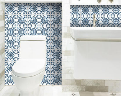 7" X 7" Teal And White Mosaic Peel And Stick Removable Tiles