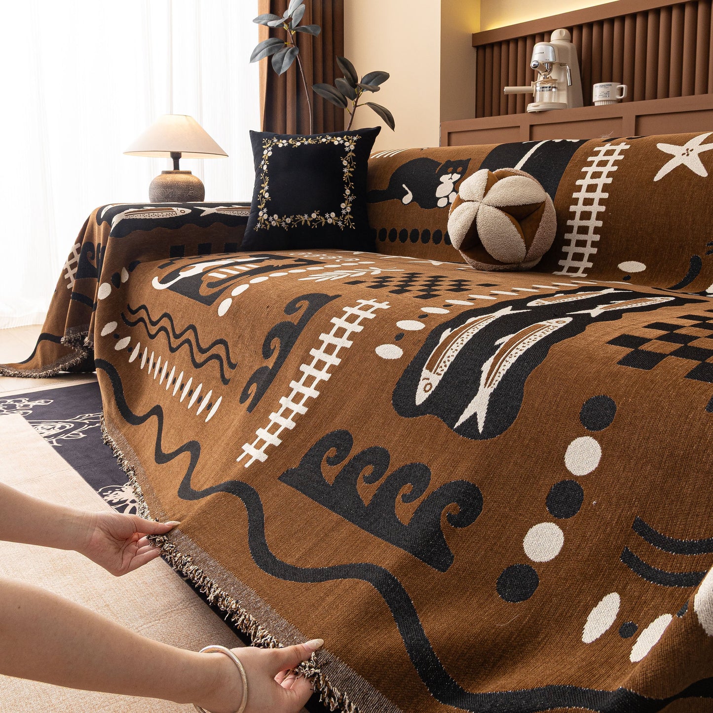 Boho Chic Woven Throw Blanket for Couch, Washable Couch Cover for Pets, Dogs, Cats