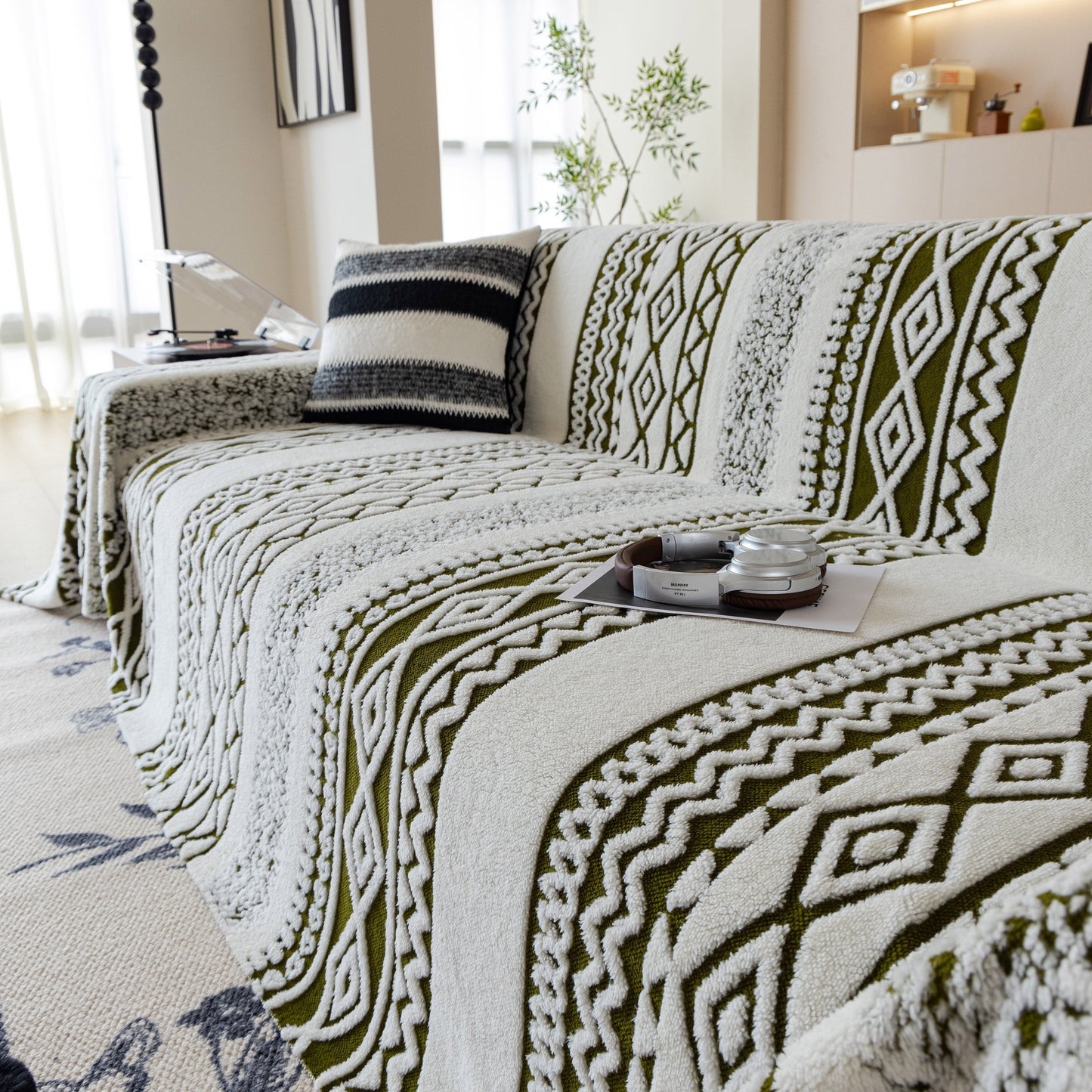Bohemian Tufted Sofa Cover, Plush Sherpa Throw Blanket with 3D Woven Aztec Stripes