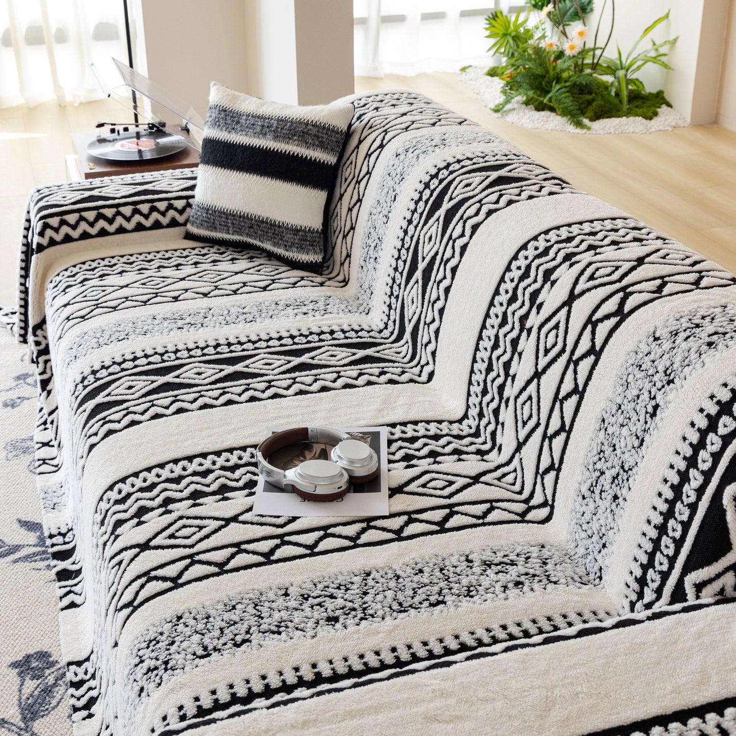 Bohemian Tufted Sofa Cover, Plush Sherpa Throw Blanket with 3D Woven Aztec Stripes