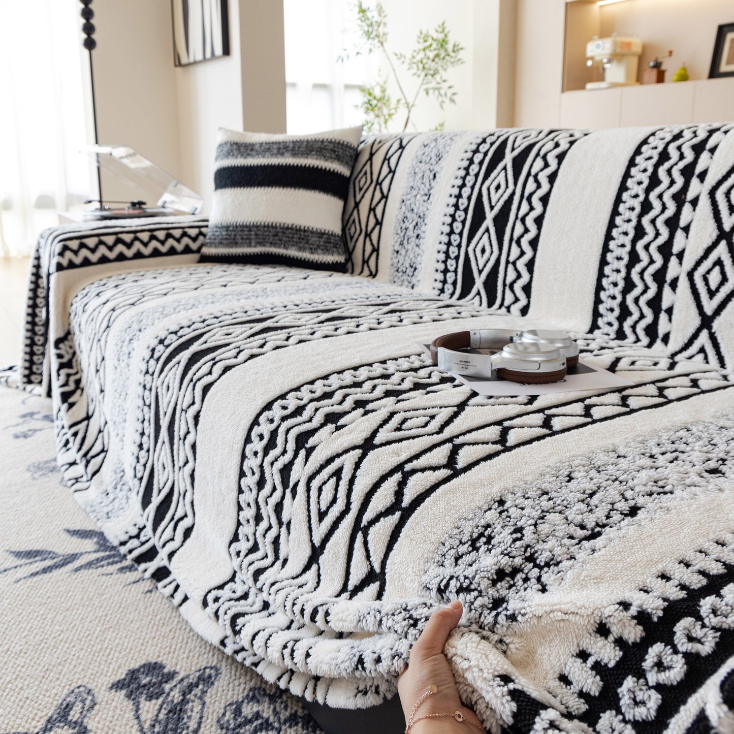 Bohemian Tufted Sofa Cover, Plush Sherpa Throw Blanket with 3D Woven Aztec Stripes