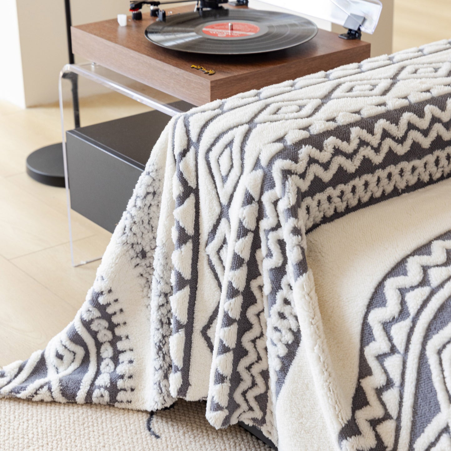 Bohemian Tufted Sofa Cover, Plush Sherpa Throw Blanket with 3D Woven Aztec Stripes