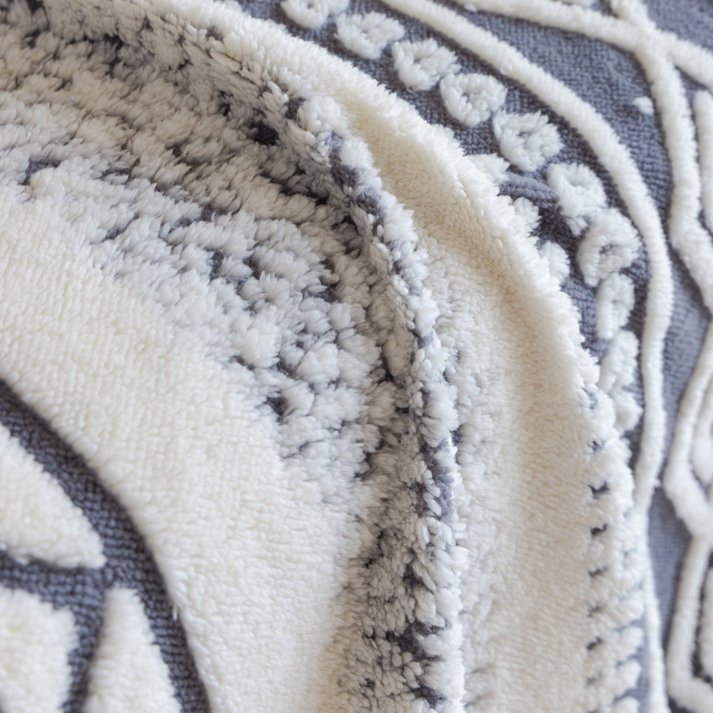 Bohemian Tufted Sofa Cover, Plush Sherpa Throw Blanket with 3D Woven Aztec Stripes