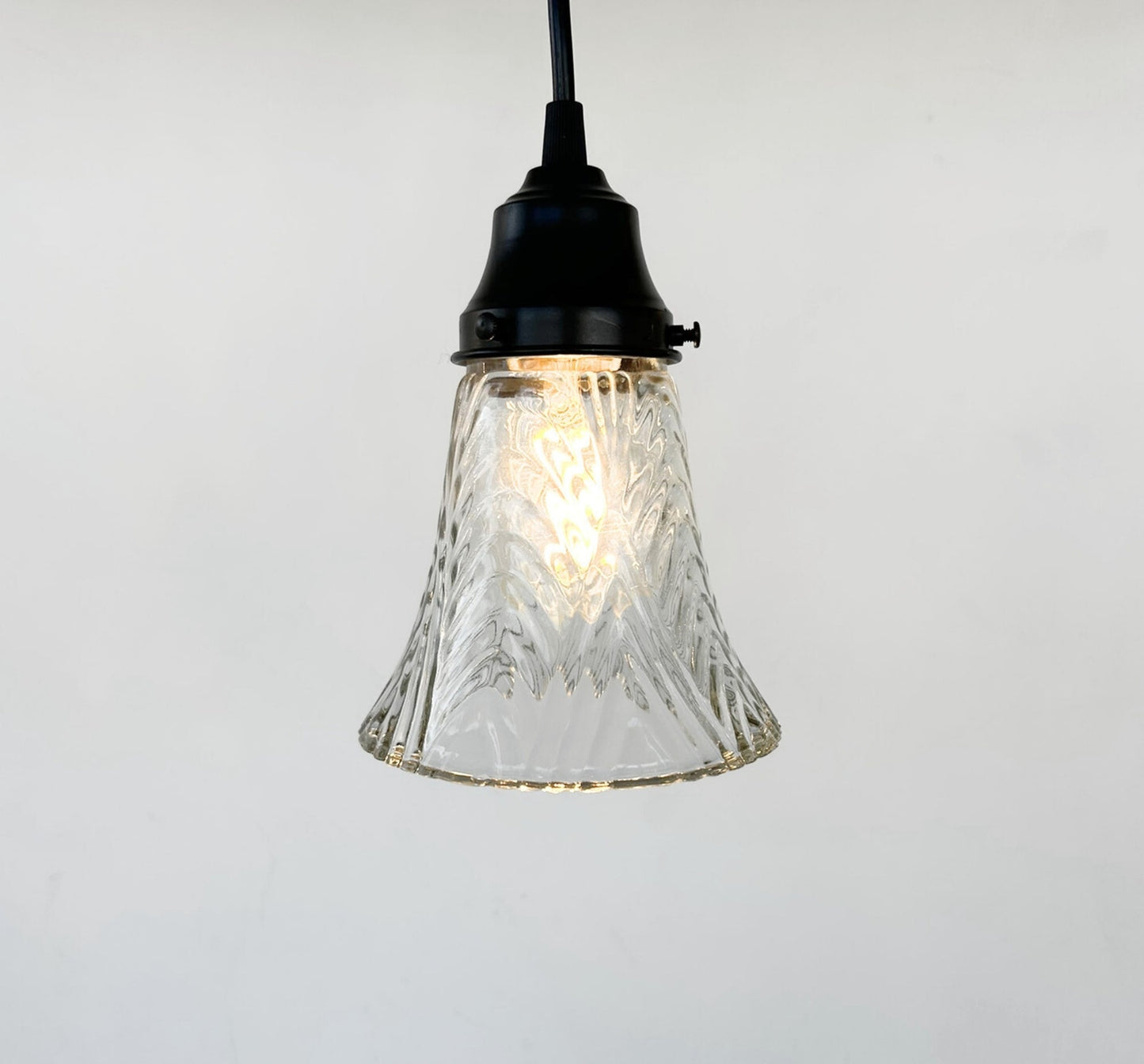 Clear Chevron Ribbed Vintage Pendant