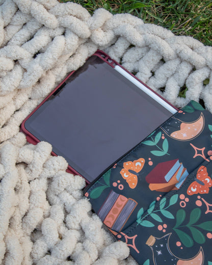 Meaggie Moos - Book / Tablet Sleeve | Burgundy Books