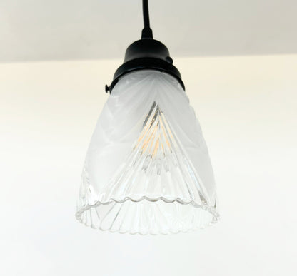 Clear And Frost Fan Ribbed Scallop Pendant Light/Wall Sconce