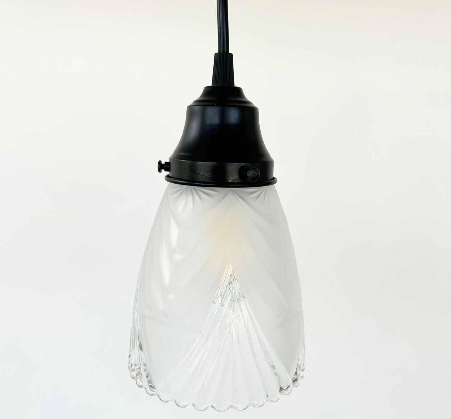 Clear And Frost Fan Ribbed Scallop Pendant Light/Wall Sconce