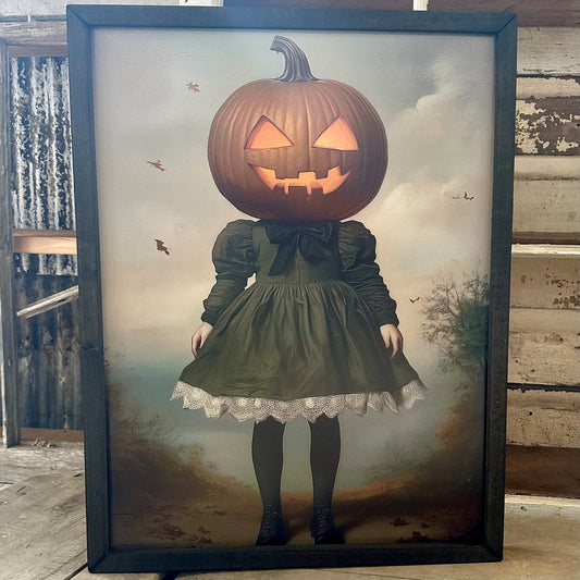 12x16 PUMPKIN GIRL BOXWOOD FRAME