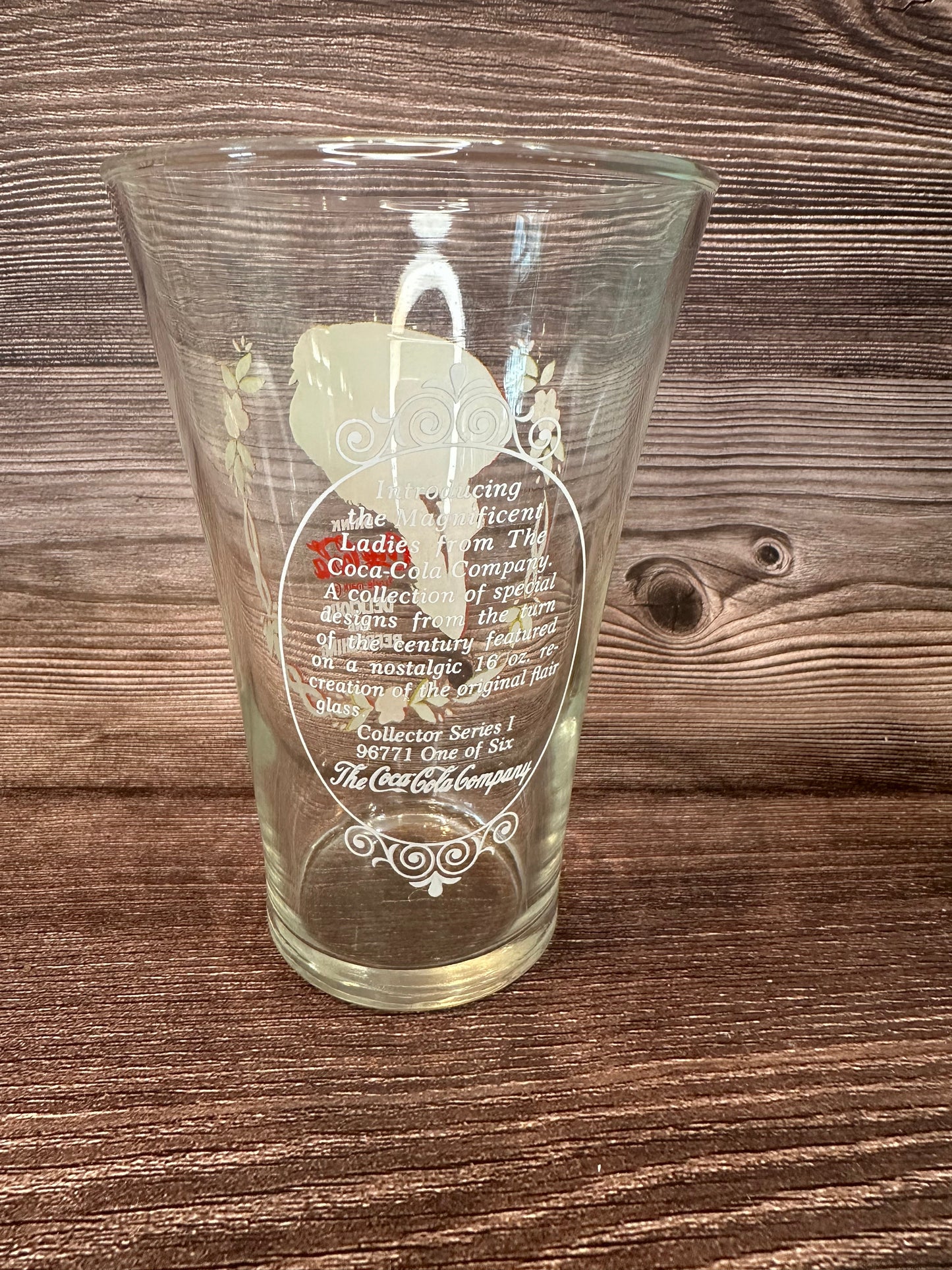 Vintage Coca Cola Magnificent Ladies Collector Series 1 Glasses
