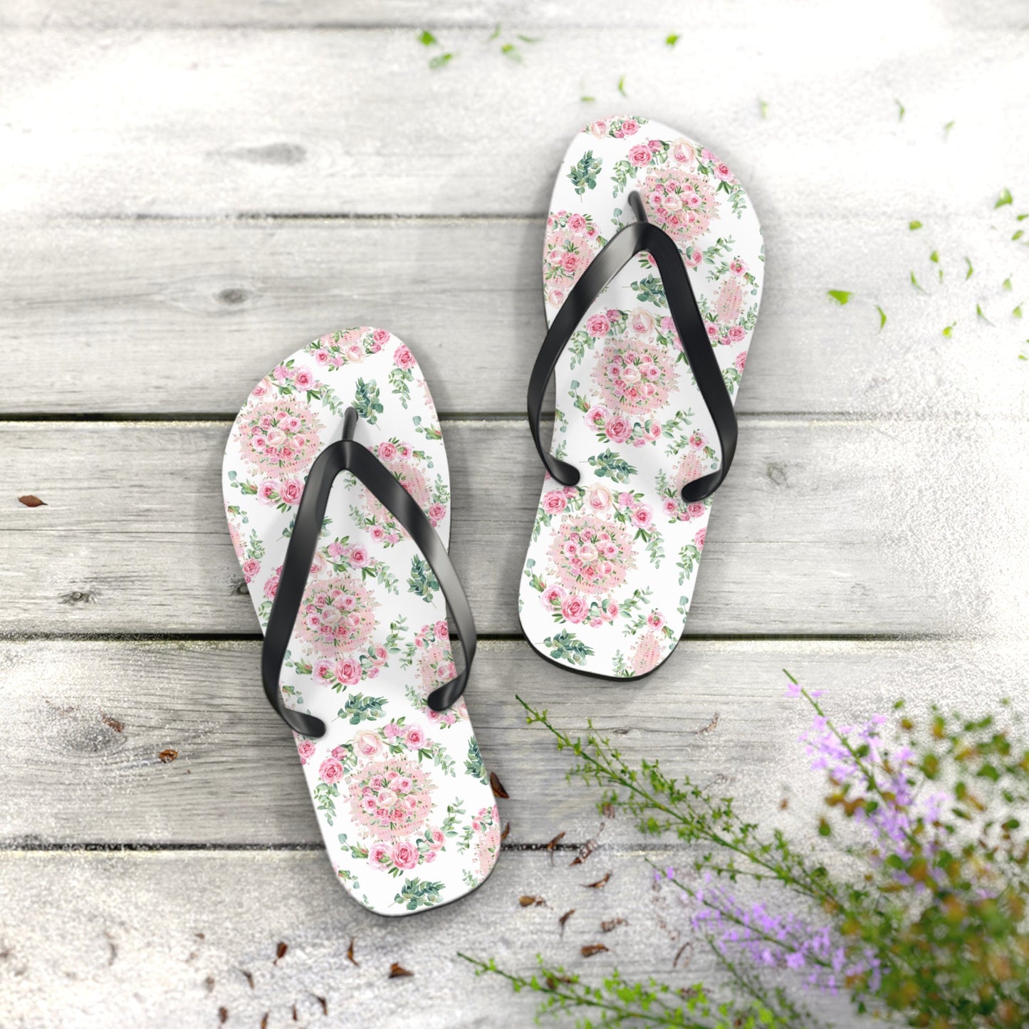 Customizable: Floral Aesthetic Flip Flops, Trendy Beachwear, Vacation Vibes, Dorm Shoes, Shower Shoes