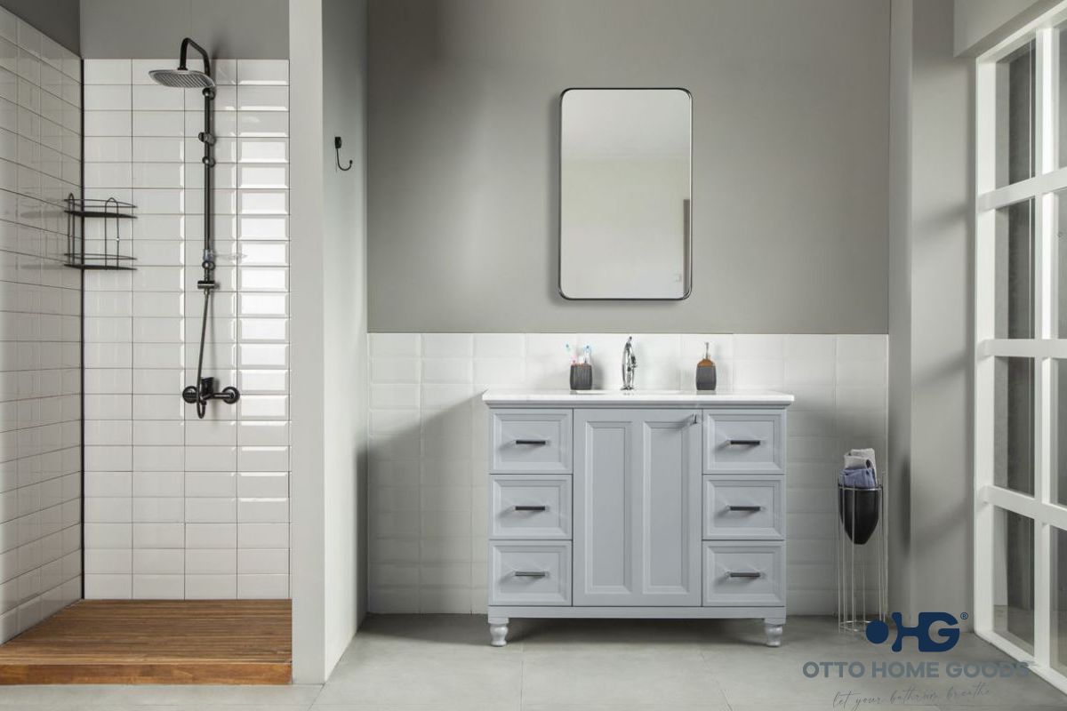 Isabel 42" Gray Bathroom Vanity with Quartz Top & Chrome Hardware