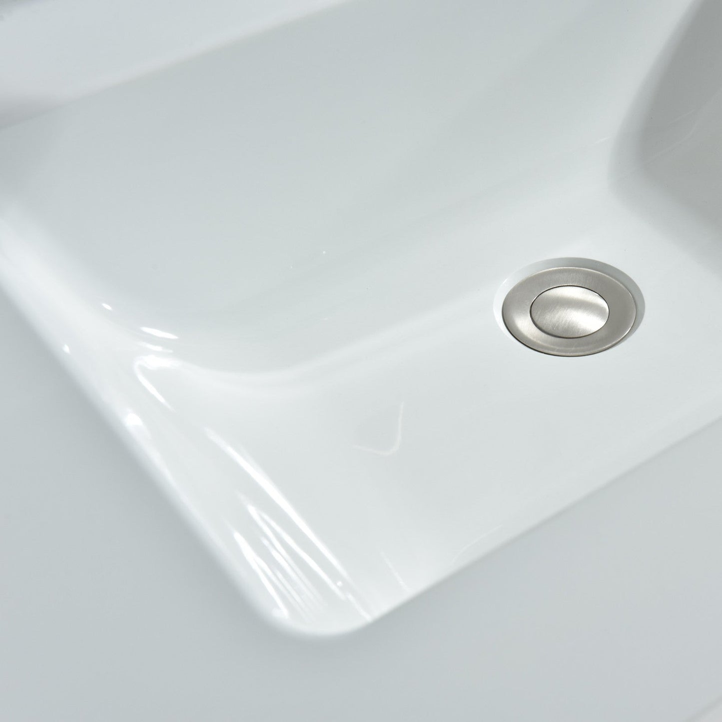 WOODBRIDGE VT3122-1000 Solid Surface Vanity Top with with Intergrated Sink and 3 Faucet Holes for 4-Inch Centerset Faucet, 31" x 22", White