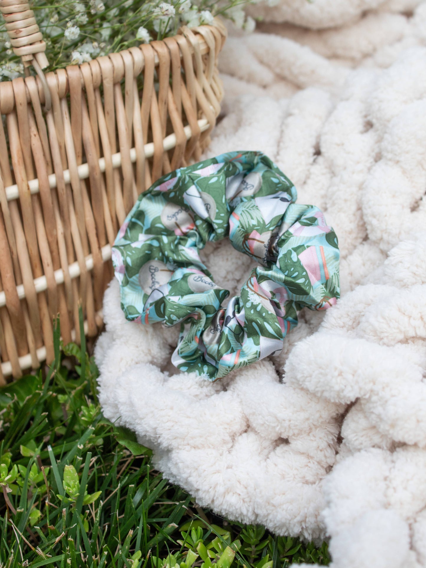 Meaggie Moos - Bookish Satin Scrunchie | Beach Reads