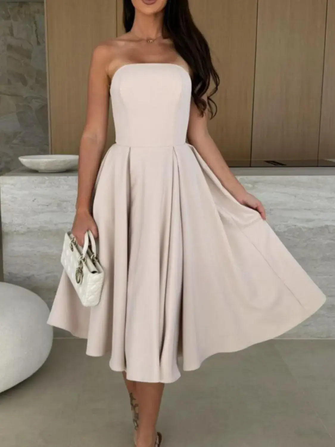 Solid Color Tube Dress Midi for Chic and Stylish Looks