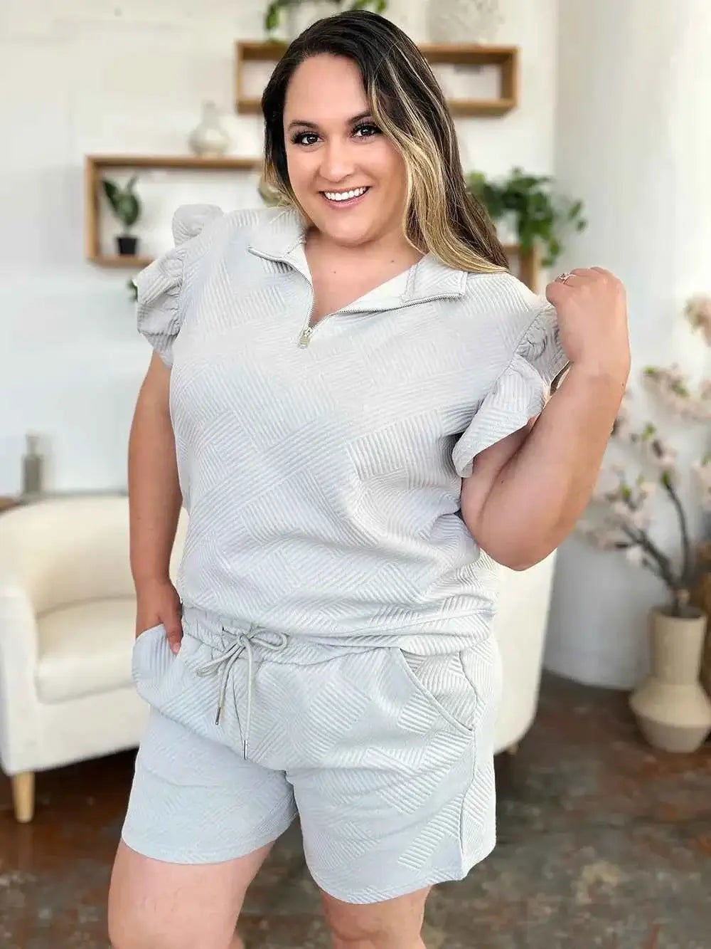 Plus Size Flounce Sleeve 2 piece top and shorts set