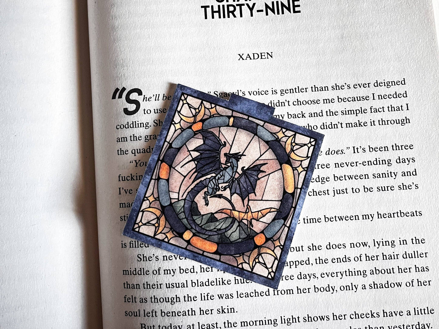 Well Read Babes - Magnetic Bookmark - Dragons of Basgiath Book Lovers Gift