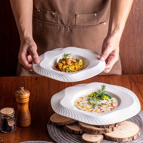 Chic Ceramic Serving Plates for Gourmet Desserts  25cm Diameter