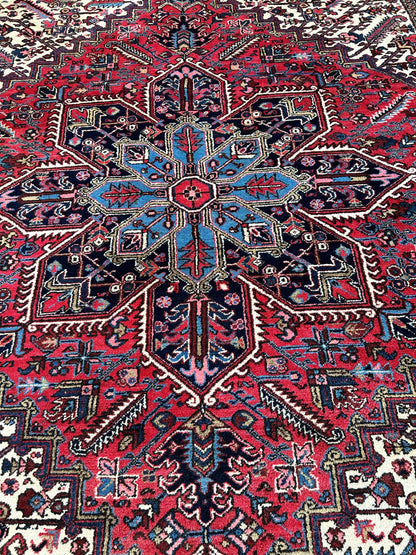 Hand-Knotted Persian Heriz Wool Rug – 9’ x 12’ – Geometric Medallion Design