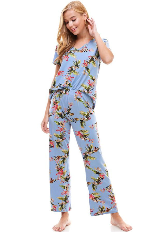 Loungewear Set for Women's Floral Short Sleeve and Pants | Apparel | Kitchen + Metal