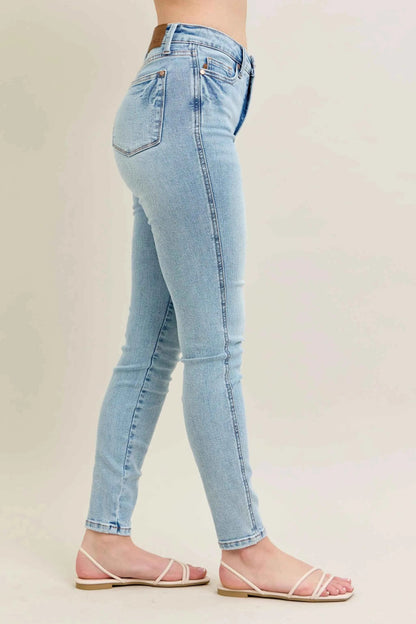Judy Blue Full Size Mr Tummy Control Vintage Wash Skinny Women's Jeans Plus Size
