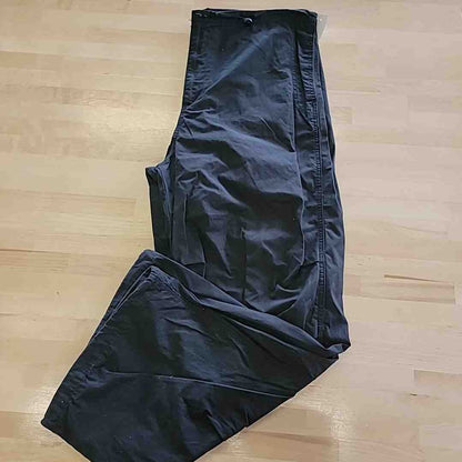 Levi's Size L Black Y2K  High Rise Wide Leg Parachute Pants NWT