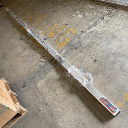 KRAFT TOOL CO. Magnesium Screed 192”x1 1/2”x3 1/2” CC616