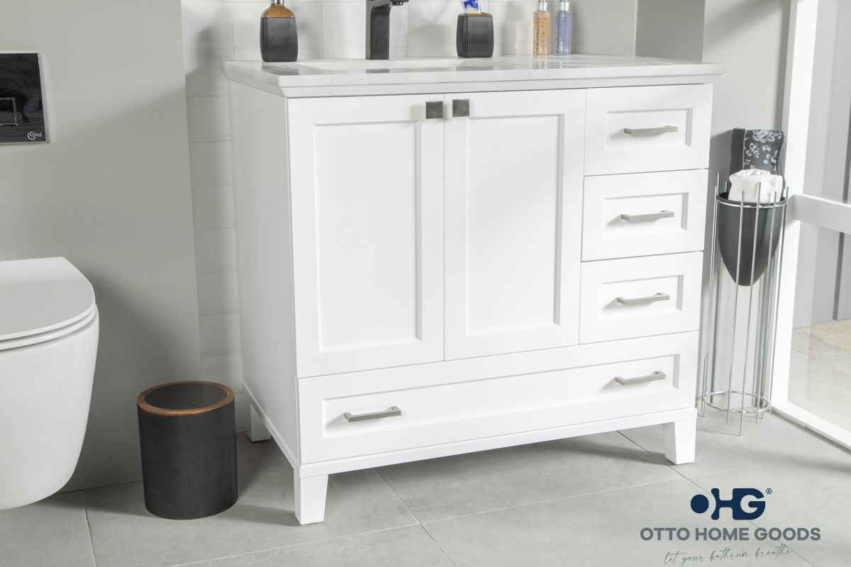 Paloma 36" White Bathroom Vanity with Quartz Top & Black Hardware