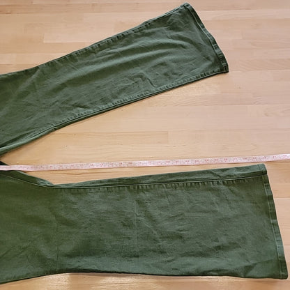 Levi's Size 34 Green Pants