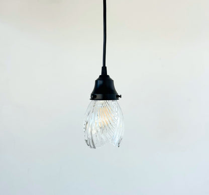 Clear Swirl Ribbed Heavy Vintage Pendant