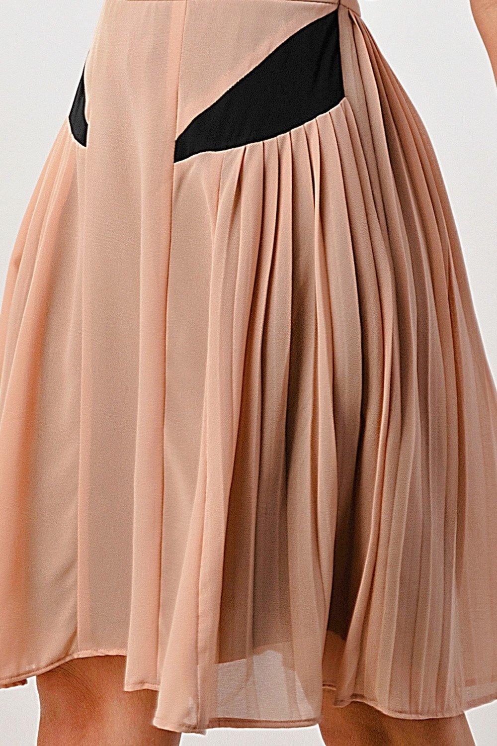 Color Blocked Pleated Fashion Dress | Apparel | Kitchen + Metal