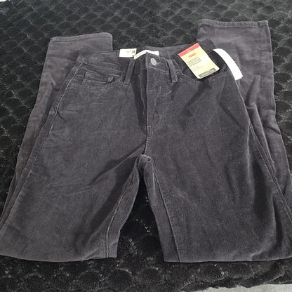 Levi Size 26 Black Pants