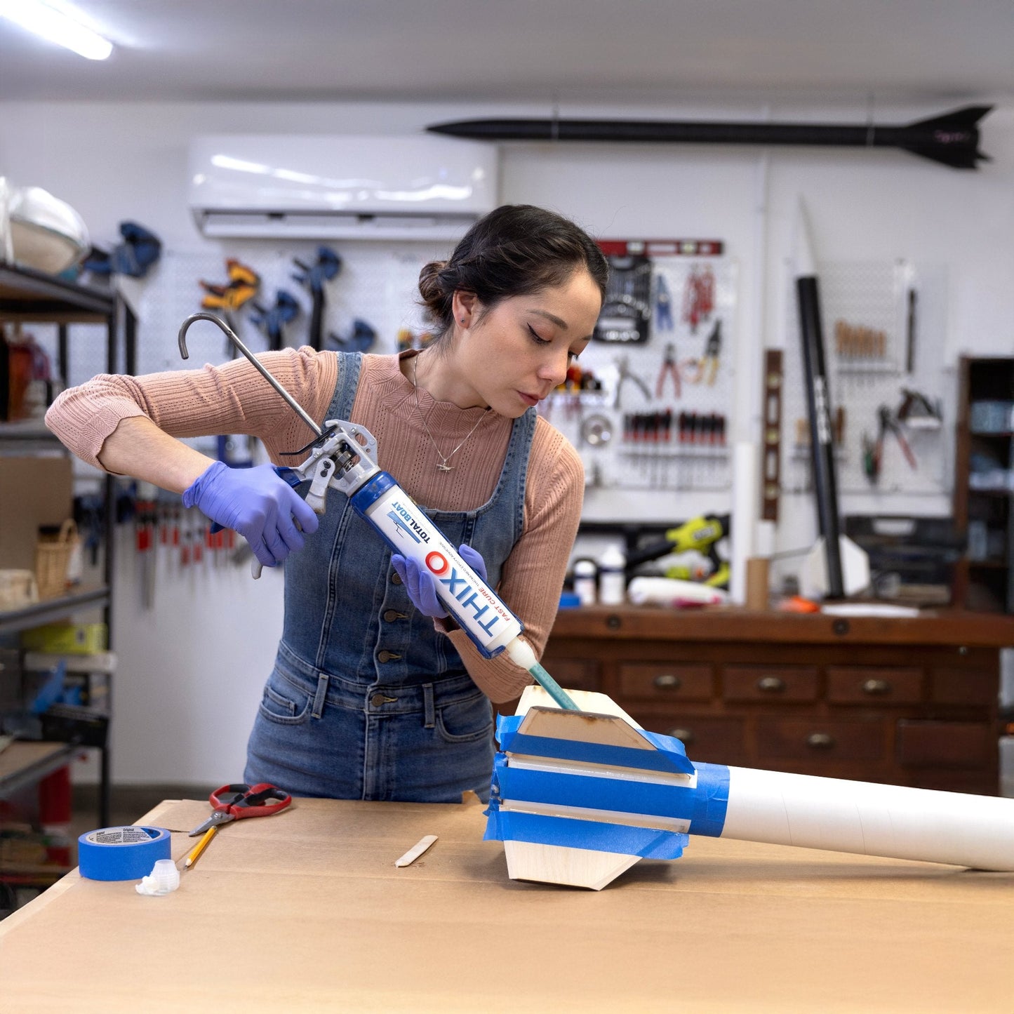 Xyla Foxlin ''Miss Fire'' Rocket Kit